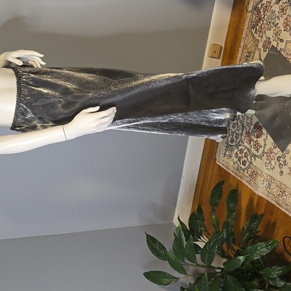 Max Studio Gunmetal Gray Iridescent Bias Cut Elastic Waist Maxi Skirt Size L - Picture 3 of 10